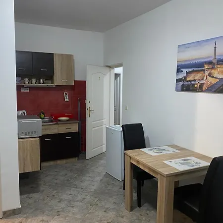 Homestay Jajinci